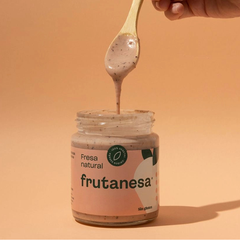 Cullerada de fusta salsa frutanesa de maduixa natural